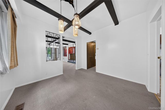 45-23 Utopia Parkway, Flushing, NY 11358