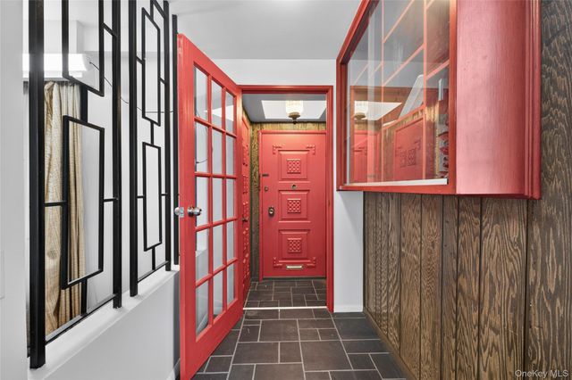 45-23 Utopia Parkway, Flushing, NY 11358