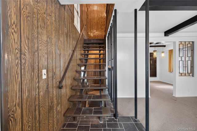 45-23 Utopia Parkway, Flushing, NY 11358