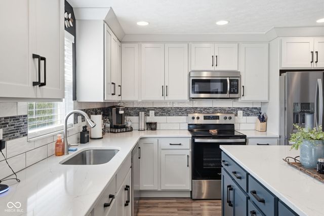 338 E Michigan Street, Fortville, IN 46040