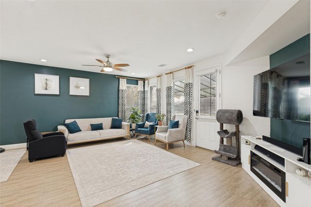 4910 Mint Trail, Houston, TX 77066