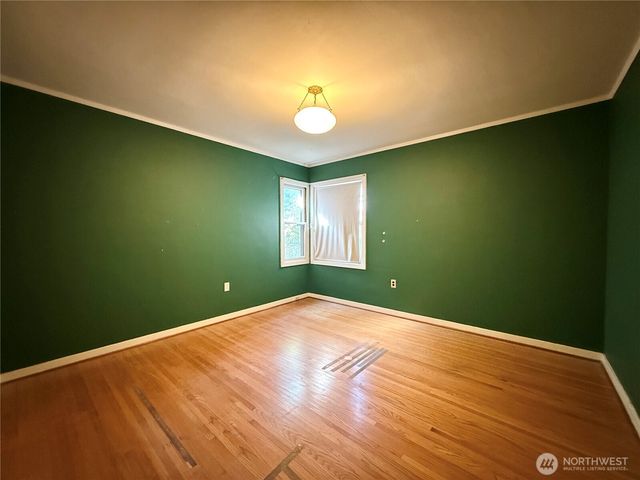 1014 NW 45th St, Vancouver, WA 98660