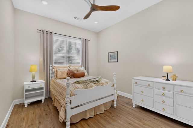 821 E 2nd Street, Weatherford, TX 76086