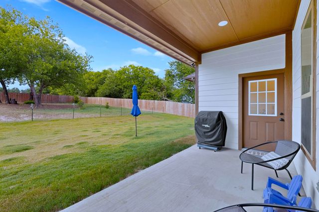 821 E 2nd Street, Weatherford, TX 76086