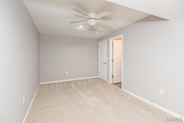 13023 Walnutway Manor, St Louis, MO 63146