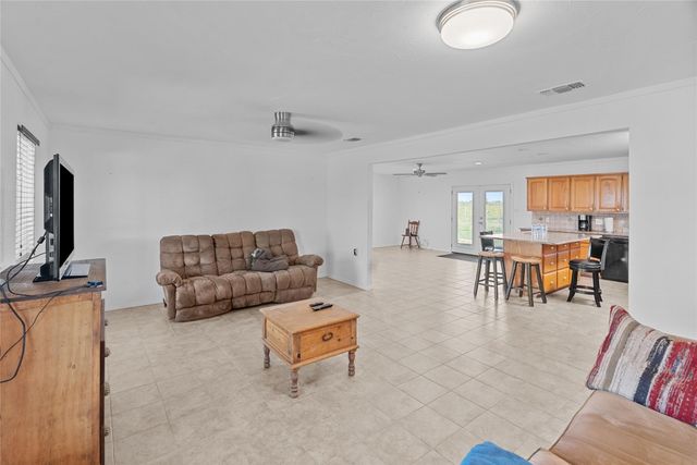 9518 County Road 913, Godley, TX 76044