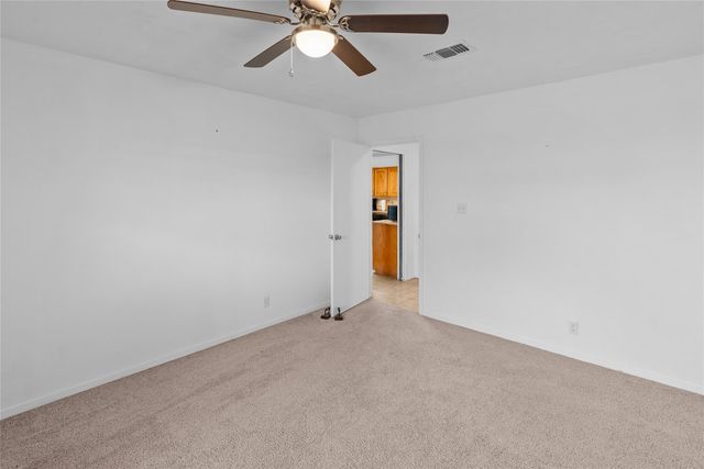 9518 County Road 913, Godley, TX 76044