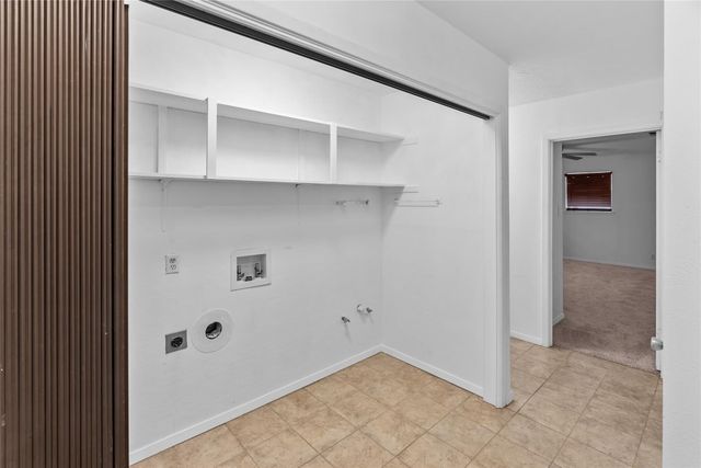 9518 County Road 913, Godley, TX 76044