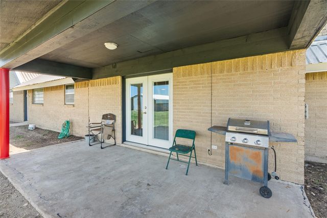 9518 County Road 913, Godley, TX 76044