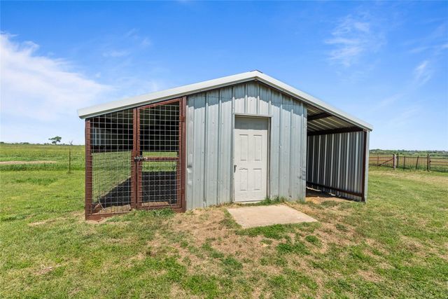 9518 County Road 913, Godley, TX 76044