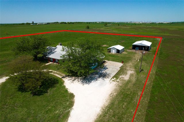 9518 County Road 913, Godley, TX 76044