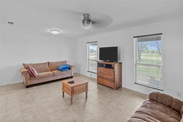 9518 County Road 913, Godley, TX 76044