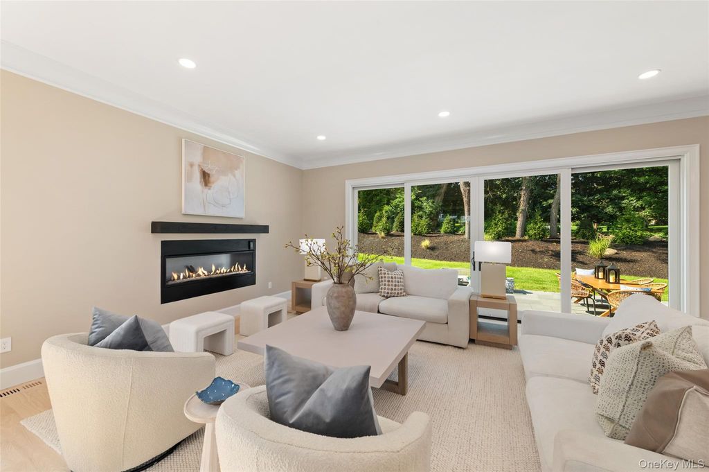 361 Long Hill Road E, Briarcliff Manor, NY 10510 — photo 5