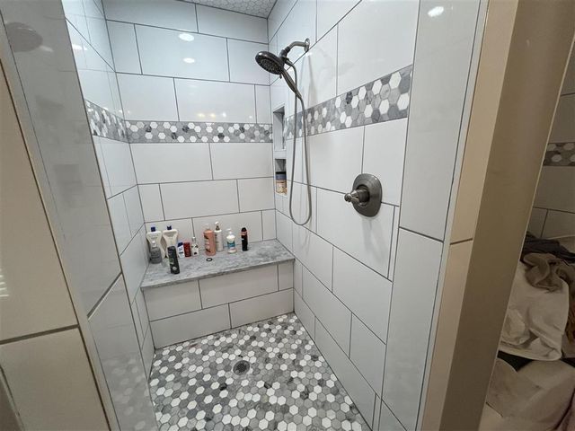 4001 Lake Street, Lake Charles, LA 70605