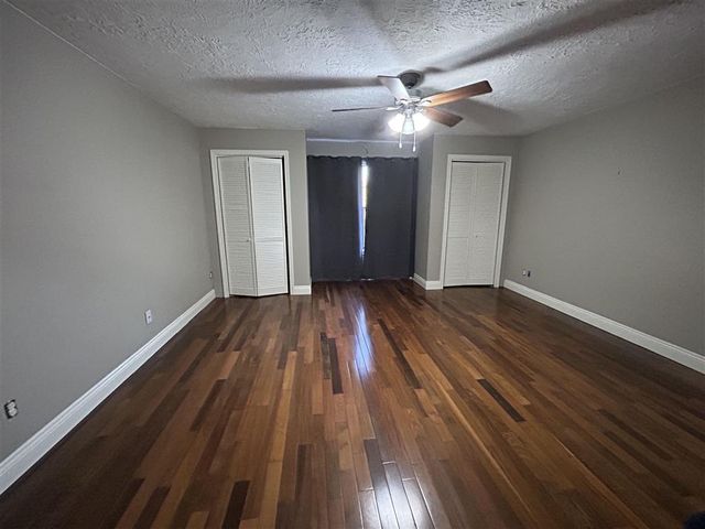 4001 Lake Street, Lake Charles, LA 70605