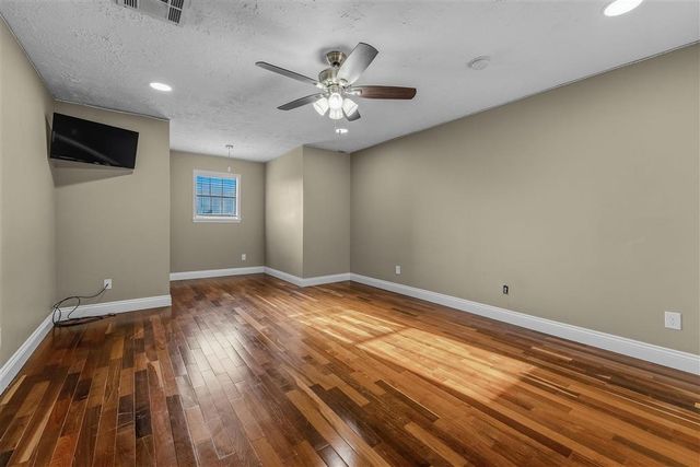 4001 Lake Street, Lake Charles, LA 70605