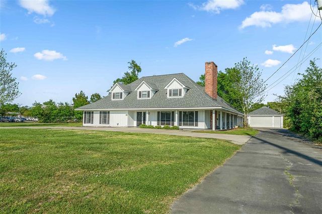 4001 Lake Street, Lake Charles, LA 70605