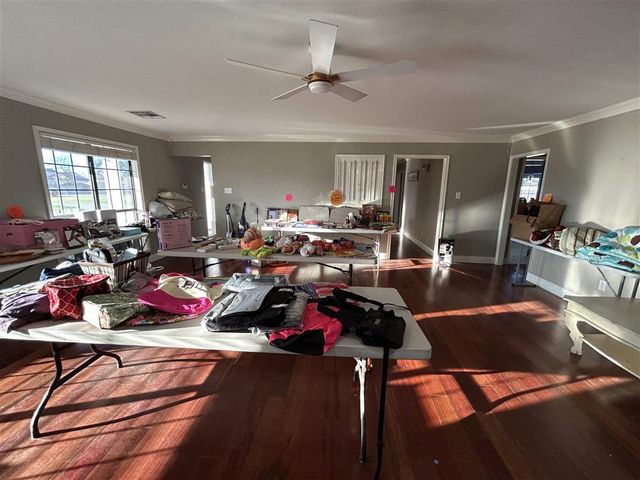 4001 Lake Street, Lake Charles, LA 70605