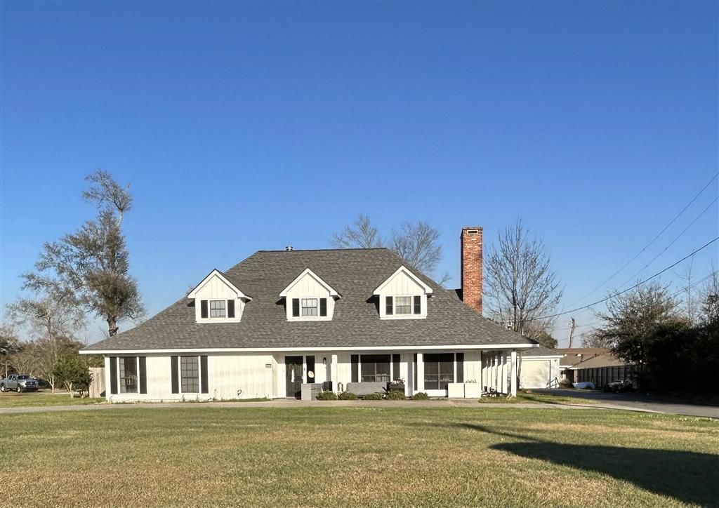 4001 Lake Street, Lake Charles, LA 70605