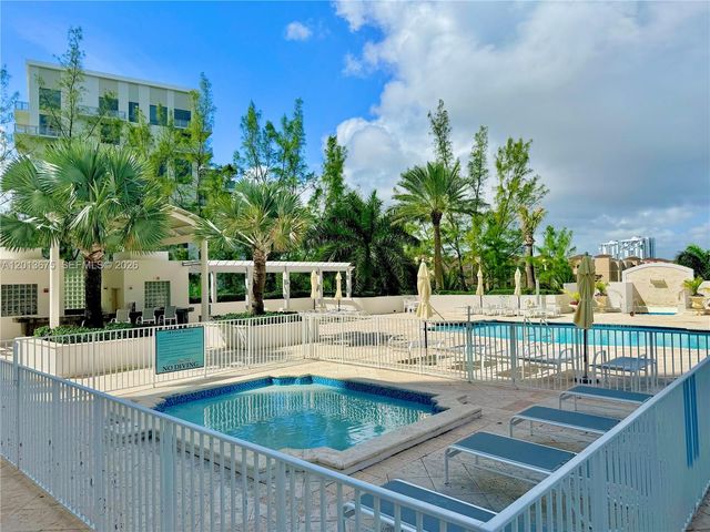 19400 Turnberry Way 731, Aventura, FL 33180
