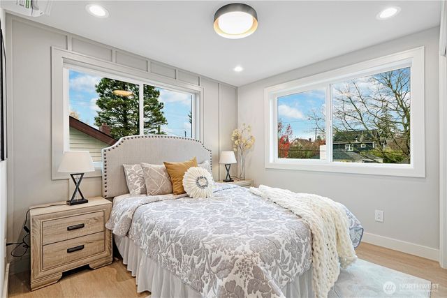 3054 Fairmount Ave SW, Seattle, WA 98116