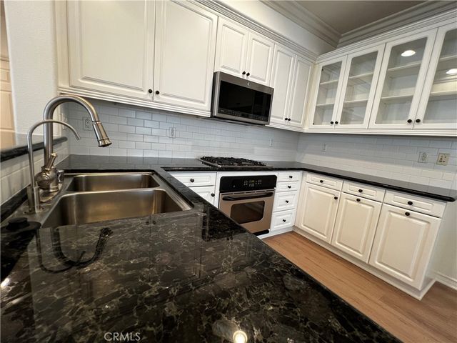 3 Ferrensby Way, Ladera Ranch, CA 92694