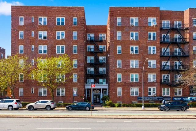 114-20 Queens Boulevard F2, Forest Hills, NY 11375