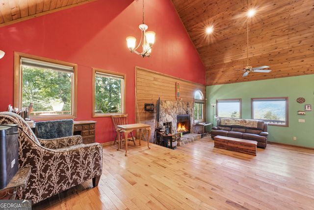 82 Appalachian Point, Sky Valley, GA 30537