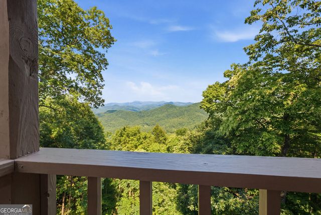 82 Appalachian Point, Sky Valley, GA 30537