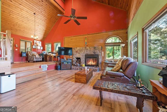 82 Appalachian Point, Sky Valley, GA 30537