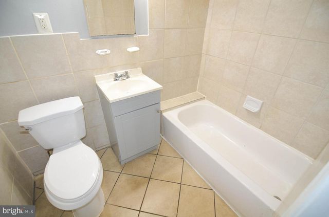 39 GALVESTON PL SW, Washington, DC 20032