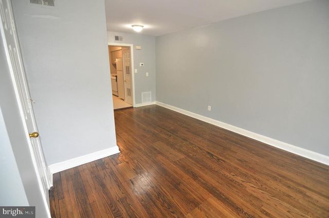 39 GALVESTON PL SW, Washington, DC 20032