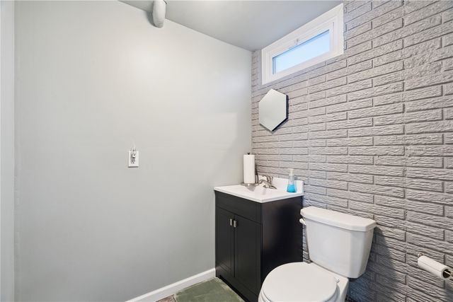 7812 Wieneke Circle SW, Cedar Rapids, IA 52404