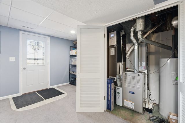 7812 Wieneke Circle SW, Cedar Rapids, IA 52404