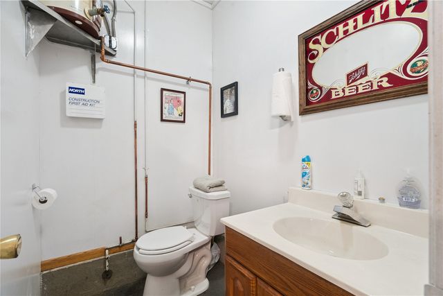 7812 Wieneke Circle SW, Cedar Rapids, IA 52404