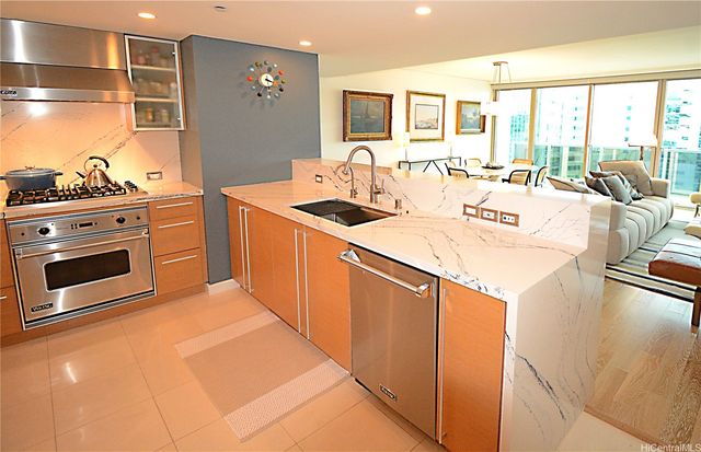 1177 Queen Street 4408, Honolulu, HI 96814