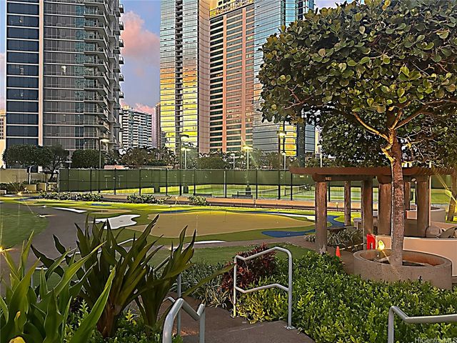 1177 Queen Street 4408, Honolulu, HI 96814