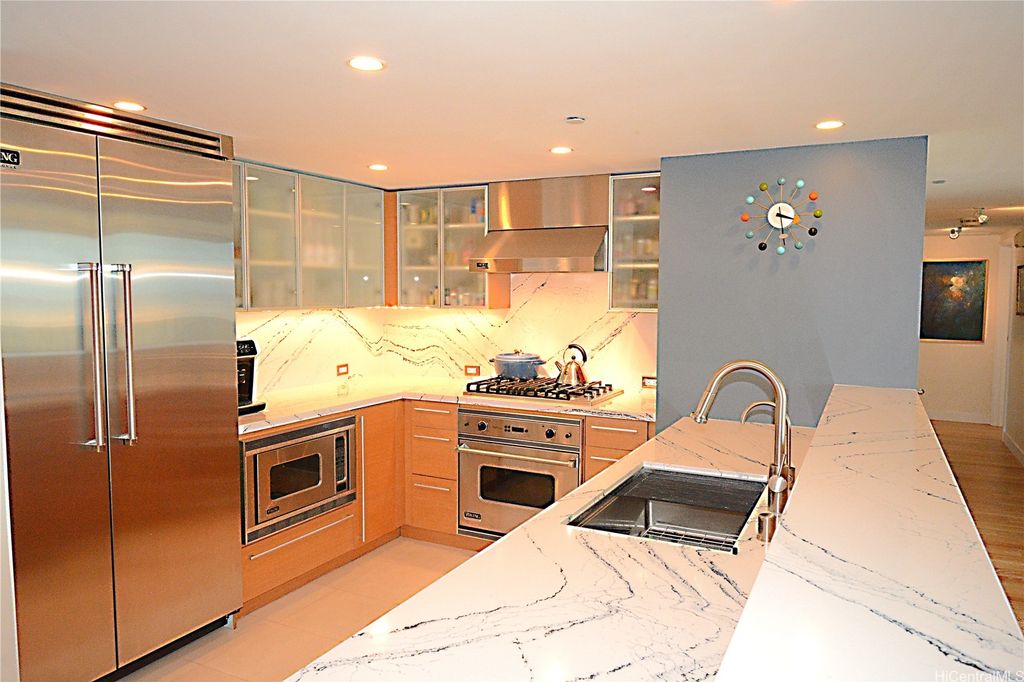 1177 Queen Street 4408, Honolulu, HI 96814