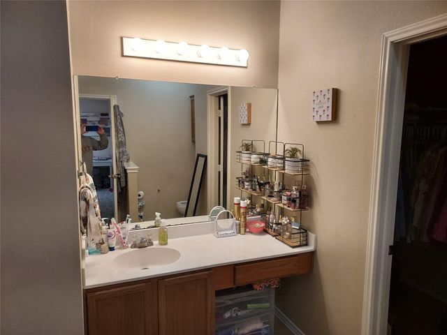 802 Bull Creek PKWY, Cedar Park, TX 78613