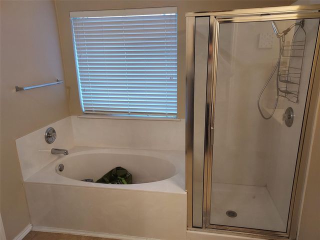 802 Bull Creek PKWY, Cedar Park, TX 78613