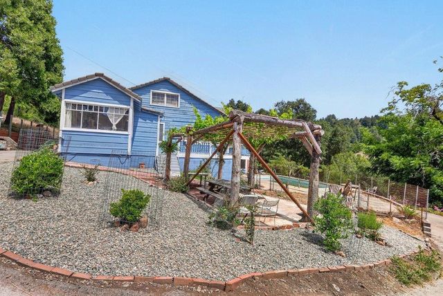 4180 Glenwood Drive, Scotts Valley, CA 95066