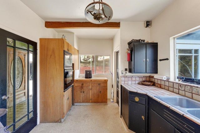 4180 Glenwood Drive, Scotts Valley, CA 95066