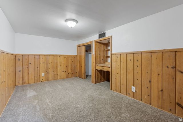 921 W 2700 S, Syracuse, UT 84075