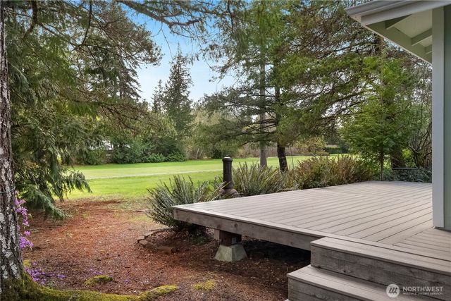 131 N Fairway Drive W, Hoodsport, WA 98548