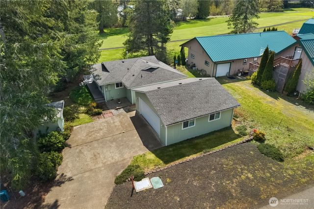 131 N Fairway Drive W, Hoodsport, WA 98548