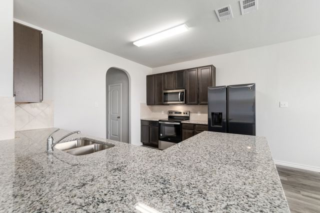 3622 Judges Drive, Ennis, TX 75119