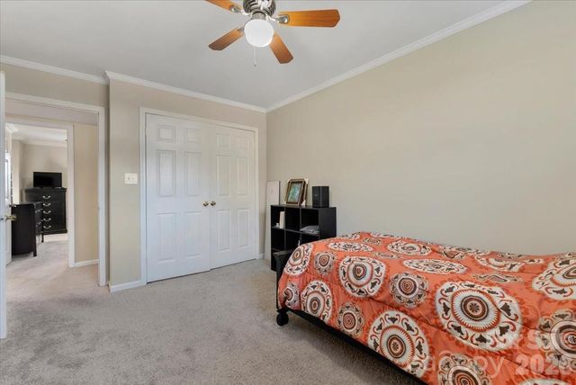 7920 Shady Oak Trail, Charlotte, NC 28210