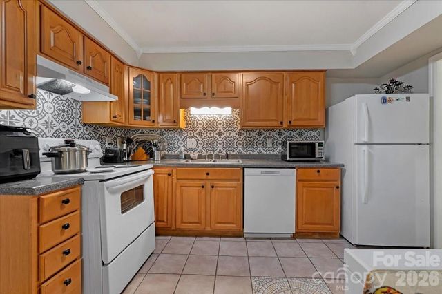 7920 Shady Oak Trail, Charlotte, NC 28210