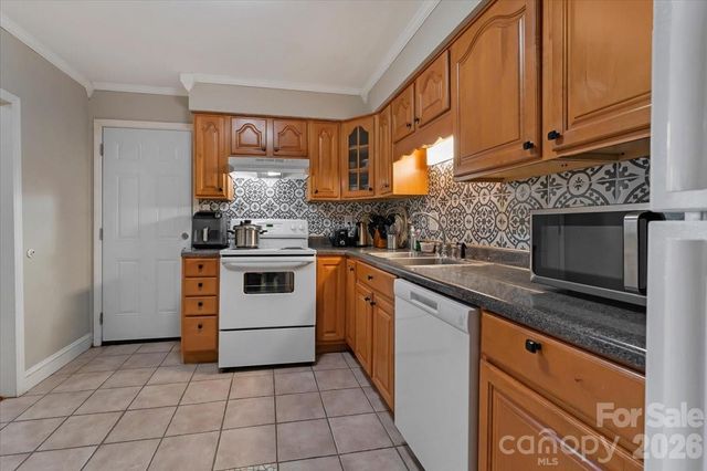 7920 Shady Oak Trail, Charlotte, NC 28210