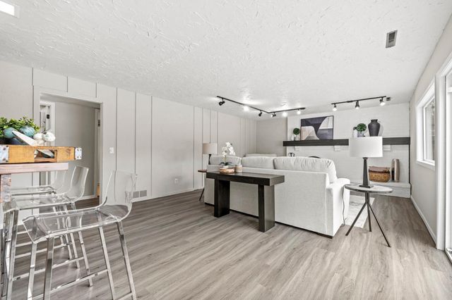 2680 Holly Lane N, Plymouth, MN 55447